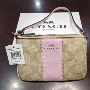 NEW Coach Small Wristlet